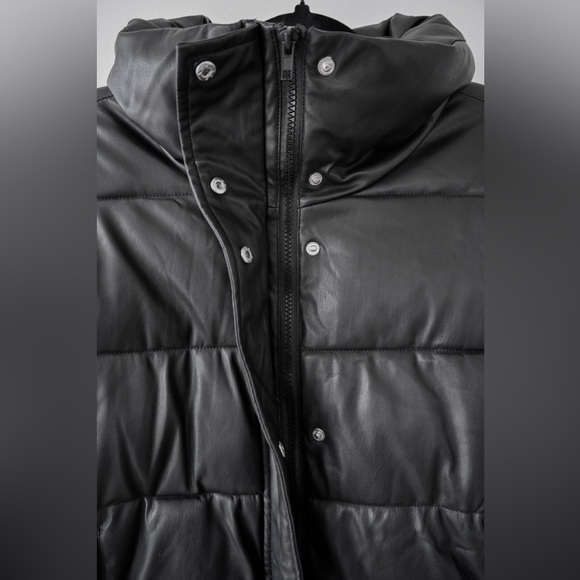 Avec Les Filles Faux Leather Puffer -BLACK - Picture 5 of 8